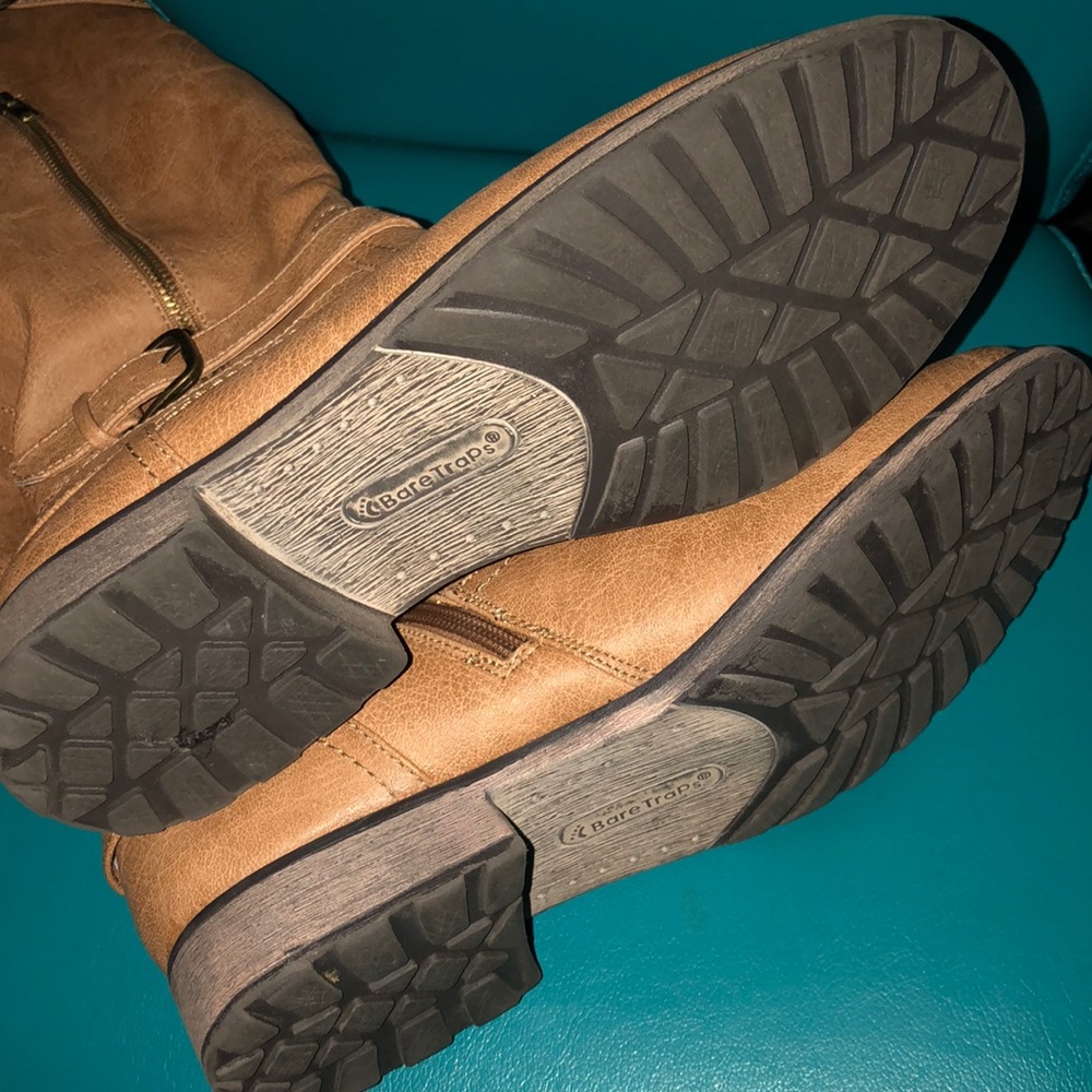 Boots - Picture 3 of 4